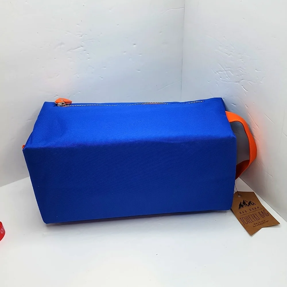 RAE DUNN Toiltry BAG BLUE